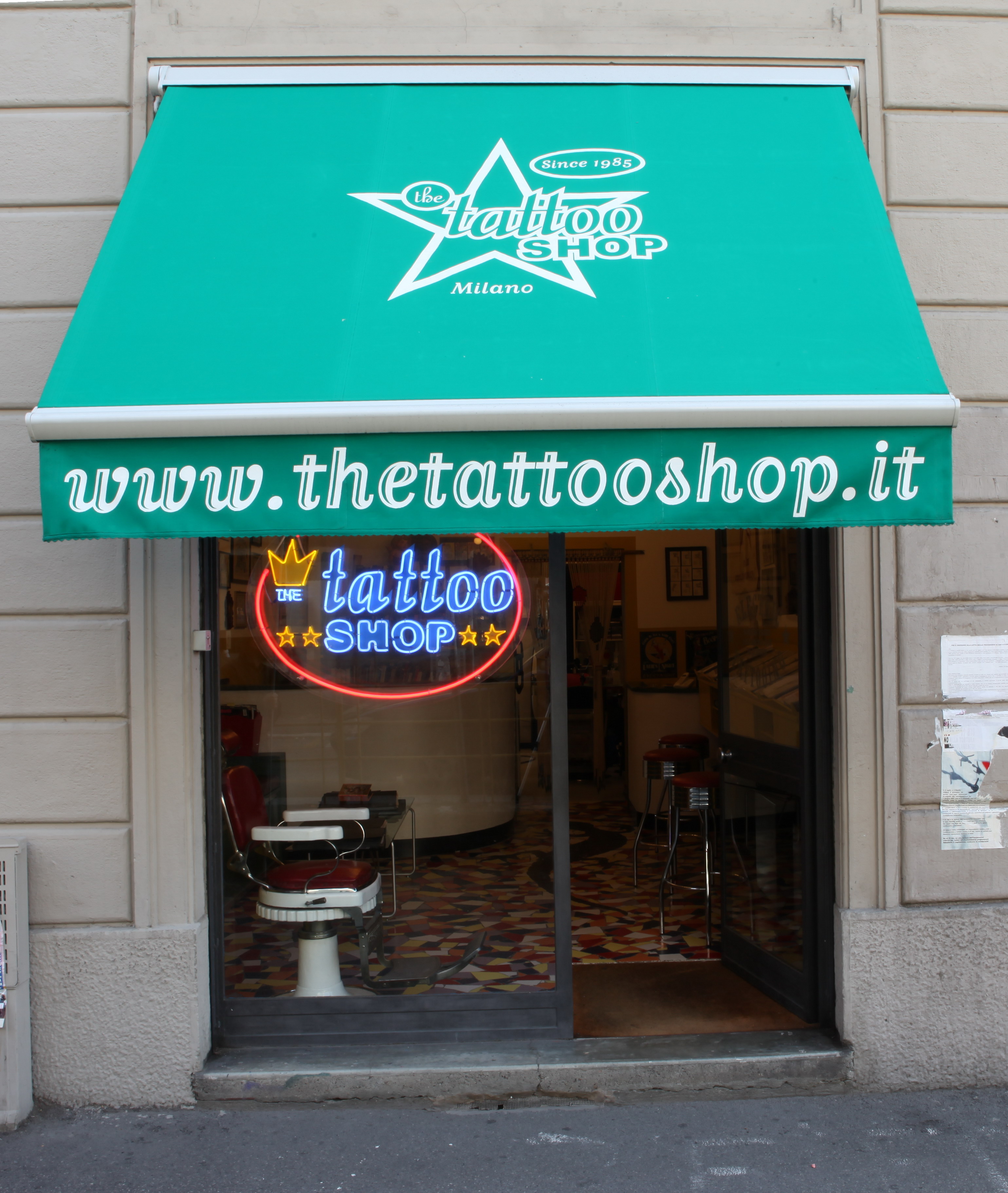 the tattoo shop 3